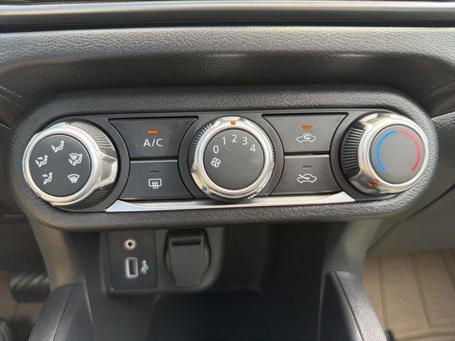 2021 Nissan Versa S Xtronic CVT