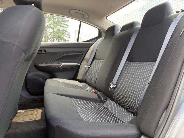 2021 Nissan Versa S Xtronic CVT