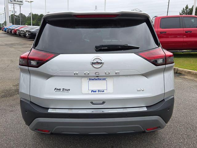 2021 Nissan Rogue SV FWD