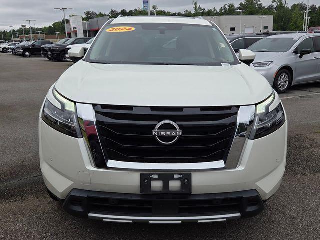 2024 Nissan Pathfinder Platinum 4WD