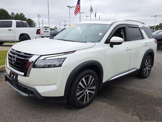 2024 Nissan Pathfinder Platinum 4WD