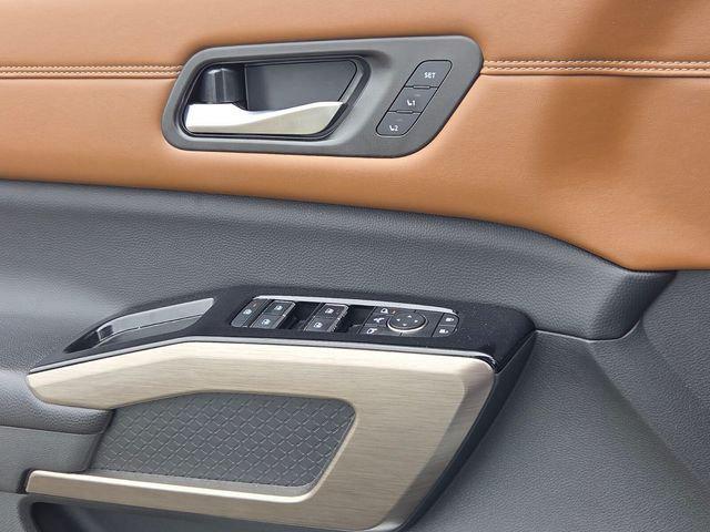 2024 Nissan Pathfinder Platinum 4WD