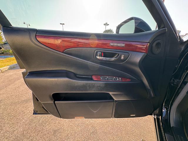 2011 Lexus LS 460 Base