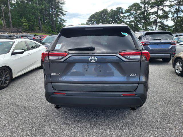 2021 Toyota RAV4 XLE FWD