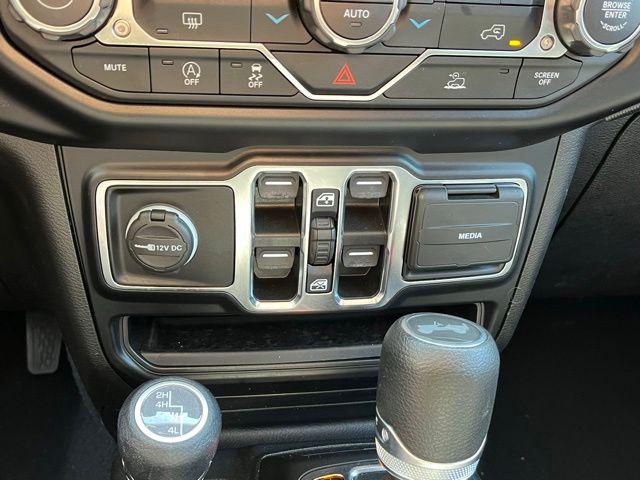 2021 Jeep Wrangler Sport S 4x4