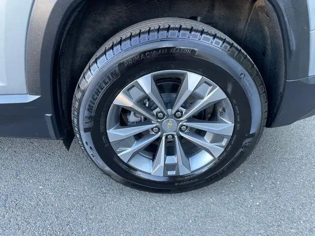 2025 Chevrolet Equinox AWD LT