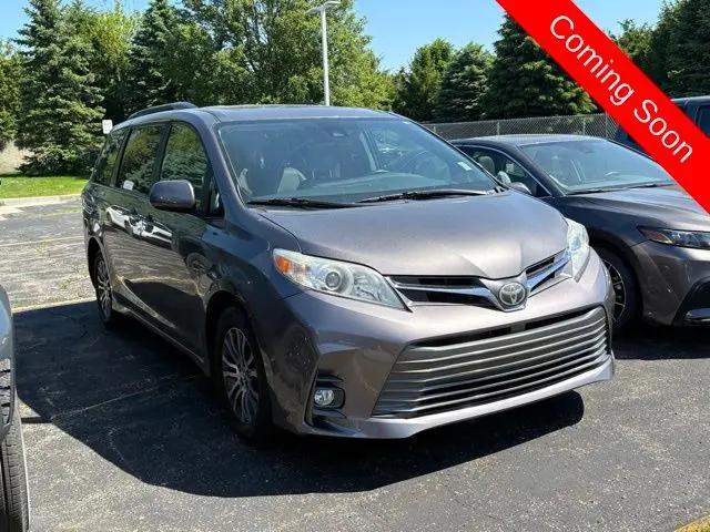 2020 Toyota Sienna Limited Premium for sale in Macomb, MI