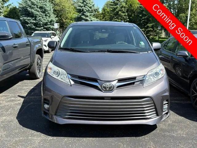 2020 Toyota Sienna Limited Premium