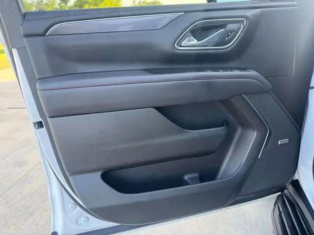 2024 Chevrolet Suburban 2WD RST
