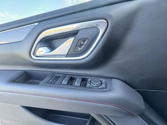 2024 Chevrolet Suburban 2WD RST