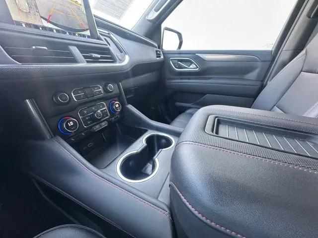 2024 Chevrolet Suburban 2WD RST