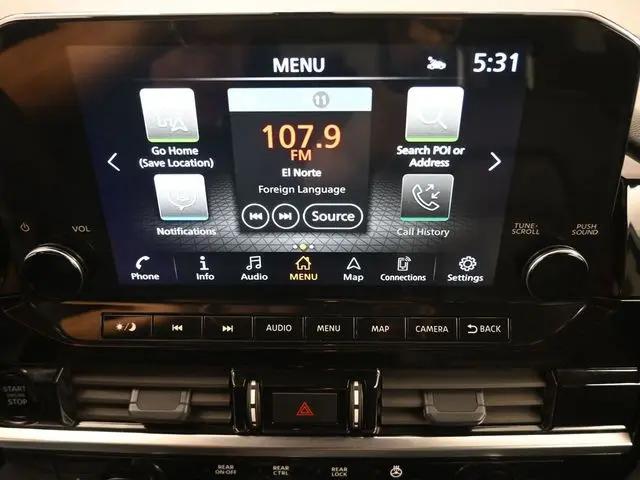 2025 Nissan Pathfinder SL 4WD