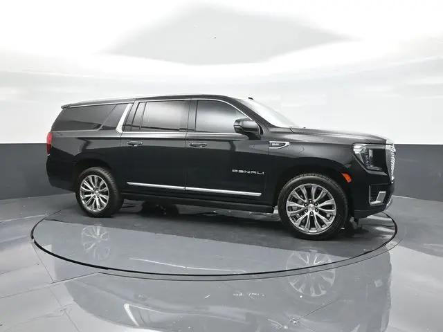 2021 GMC Yukon XL 4WD Denali