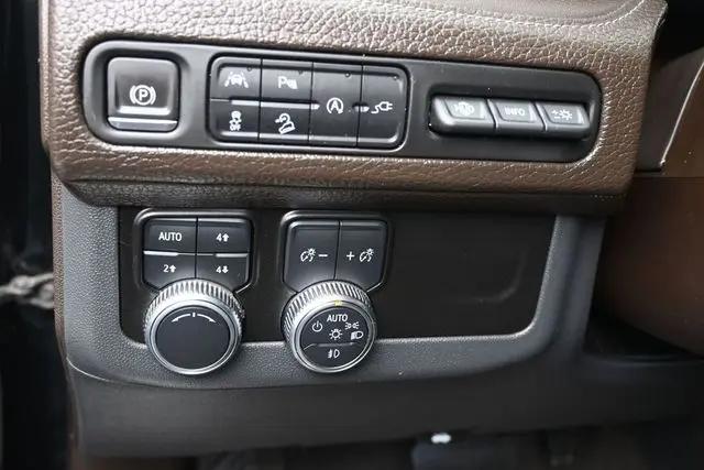 2021 GMC Yukon XL 4WD Denali