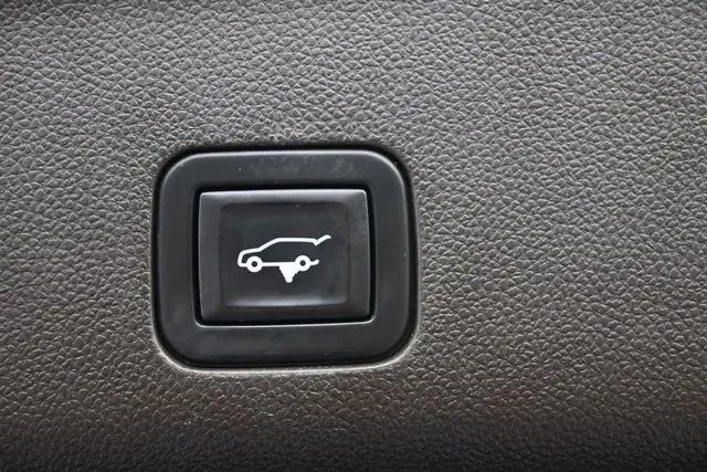 2021 GMC Yukon XL 4WD Denali