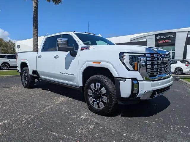 2026 GMC Sierra 2500HD Crew Cab, Standard Bed, Denali, 4WD