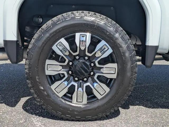 2026 GMC Sierra 2500HD Crew Cab, Standard Bed, Denali, 4WD