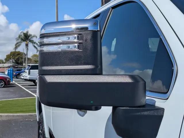 2026 GMC Sierra 2500HD Crew Cab, Standard Bed, Denali, 4WD
