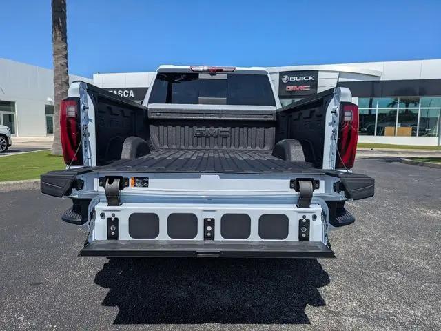 2026 GMC Sierra 2500HD Crew Cab, Standard Bed, Denali, 4WD