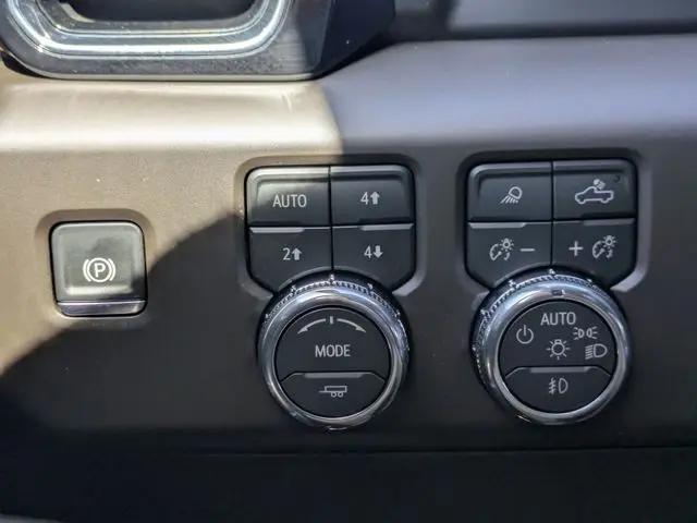 2026 GMC Sierra 2500HD Crew Cab, Standard Bed, Denali, 4WD