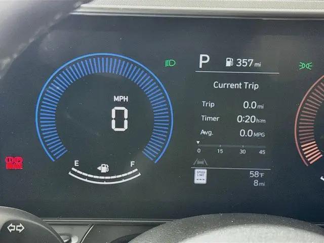 2026 Hyundai Kona SEL Premium
