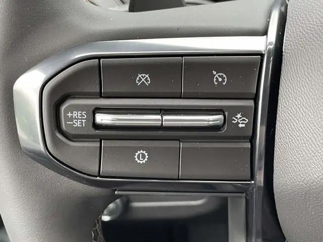 2026 GMC Yukon 4WD AT4