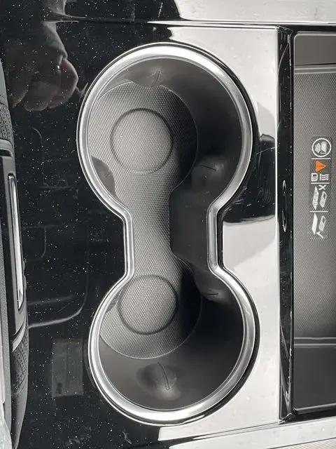 2026 GMC Yukon 4WD AT4