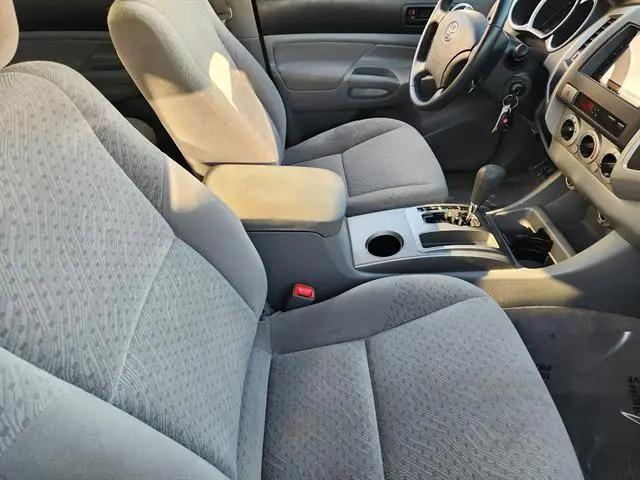 2006 Toyota Tacoma PreRunner V6