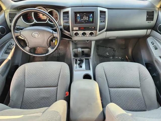 2006 Toyota Tacoma PreRunner V6