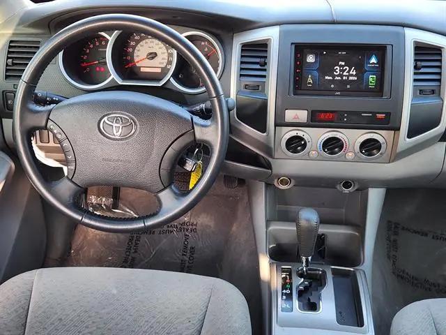 2006 Toyota Tacoma PreRunner V6
