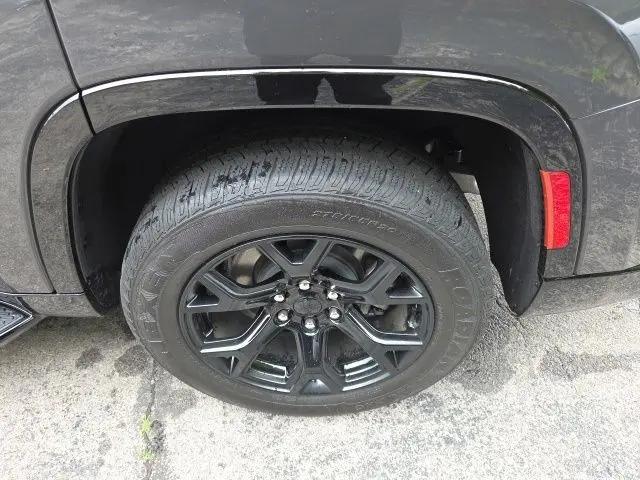 2023 Jeep Wagoneer Series II Carbide 4x4