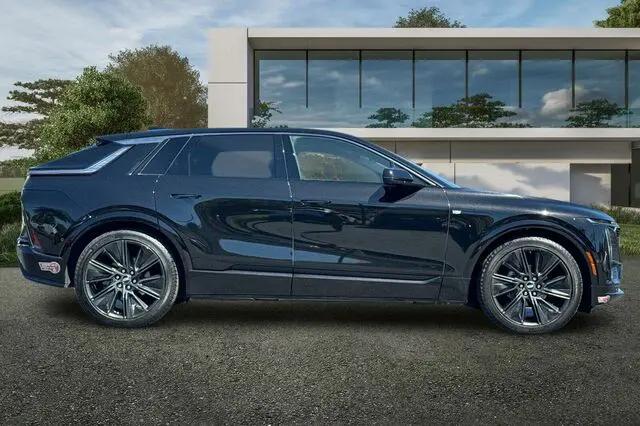 2024 Cadillac iQ Sport w/1SK