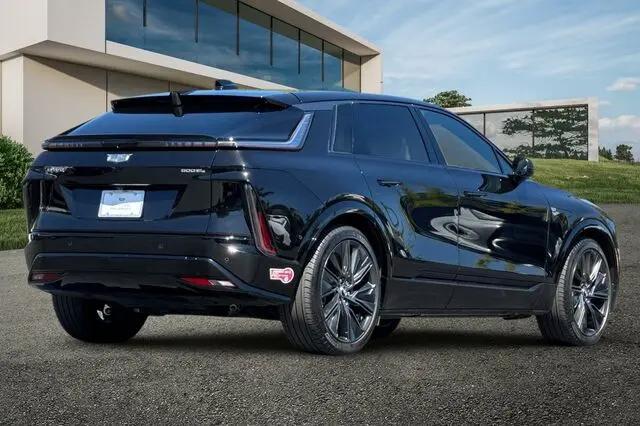 2024 Cadillac iQ Sport w/1SK