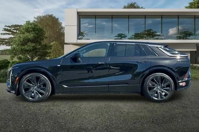 2024 Cadillac iQ Sport w/1SK