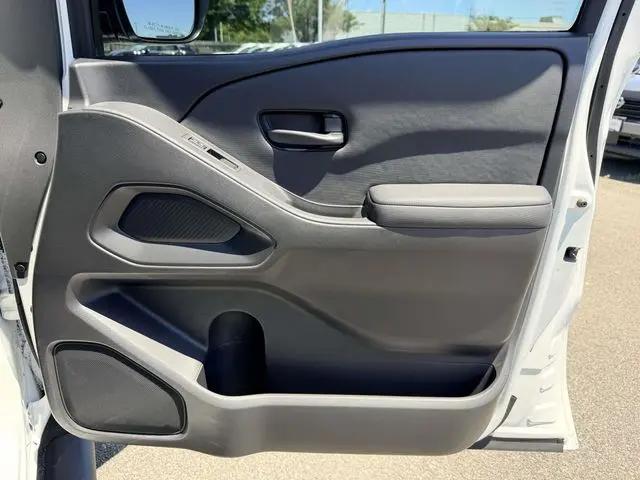 2023 Nissan Frontier Crew Cab S 4x4