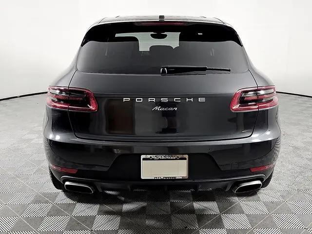 2018 Porsche Macan Macan