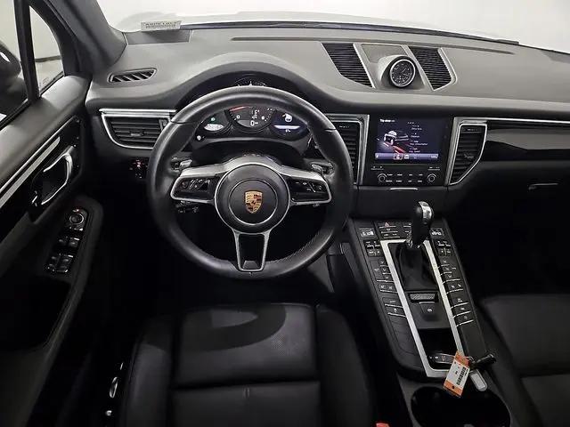 2018 Porsche Macan Macan