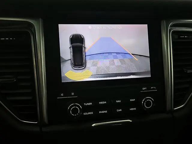 2018 Porsche Macan Macan