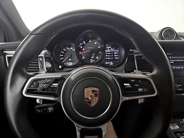 2018 Porsche Macan Macan