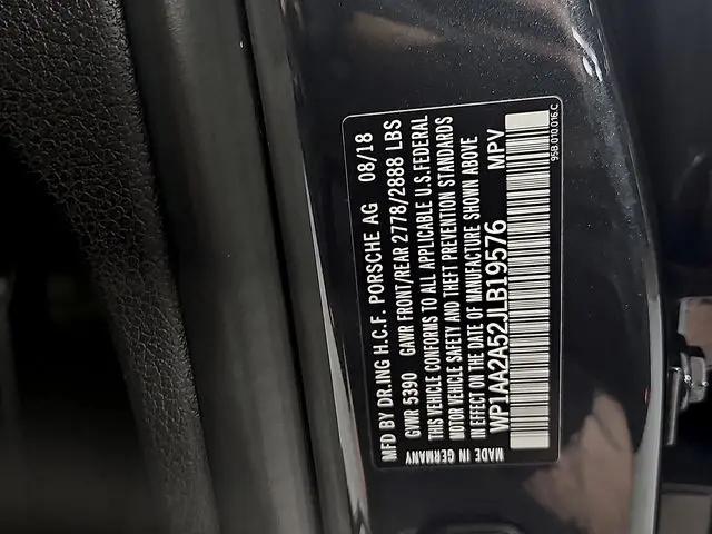 2018 Porsche Macan Macan