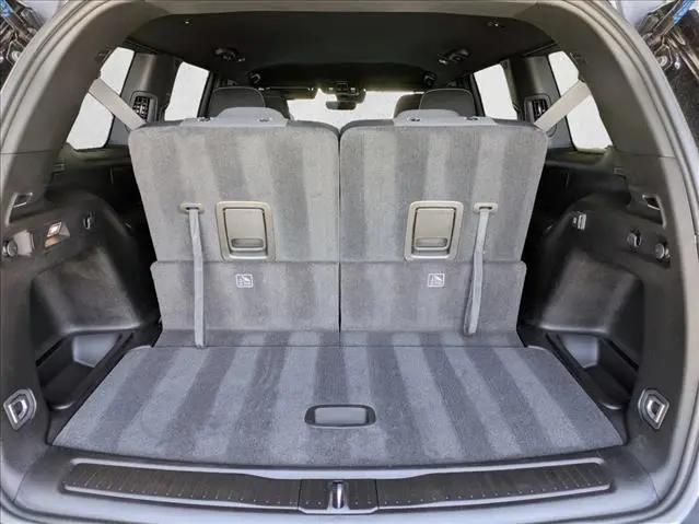 2025 Jeep Grand Cherokee L Laredo 4x2