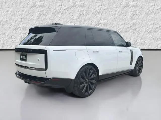 2023 Land Rover Range Rover SV