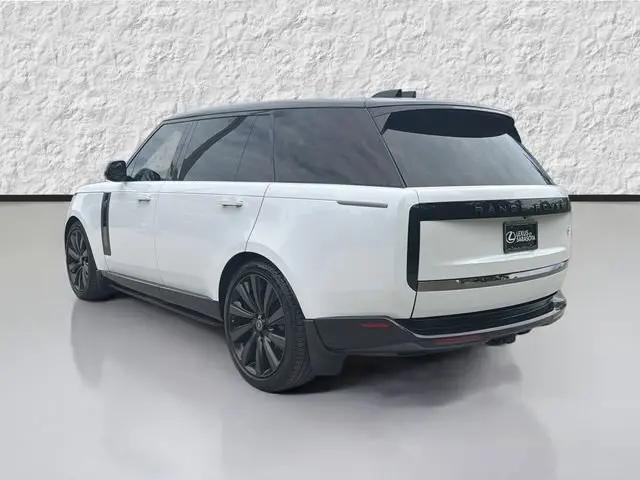 2023 Land Rover Range Rover SV