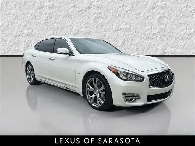 2017 INFINITI Q70L 3.7 for sale in Sarasota, FL