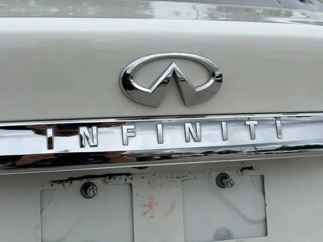 2017 INFINITI Q70L 3.7