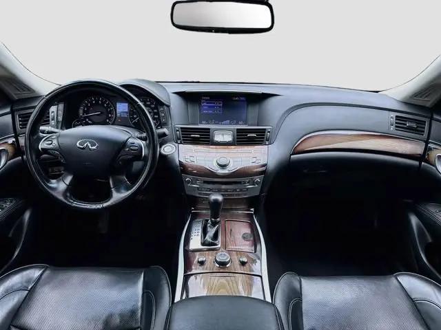 2017 INFINITI Q70L 3.7