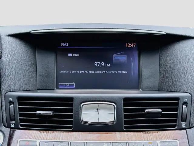 2017 INFINITI Q70L 3.7