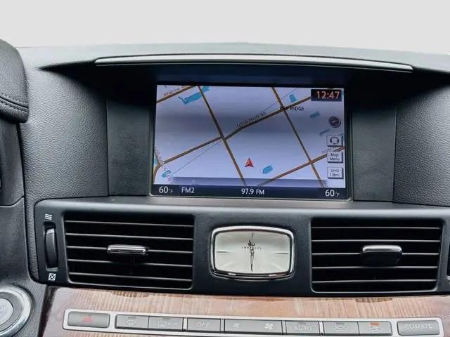 2017 INFINITI Q70L 3.7