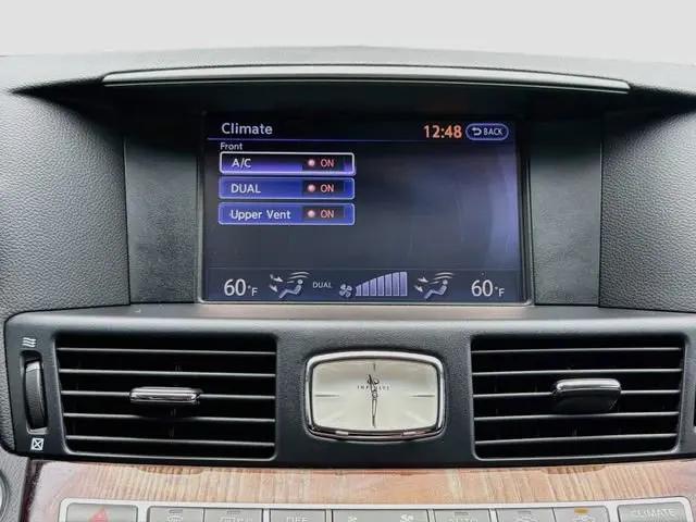 2017 INFINITI Q70L 3.7