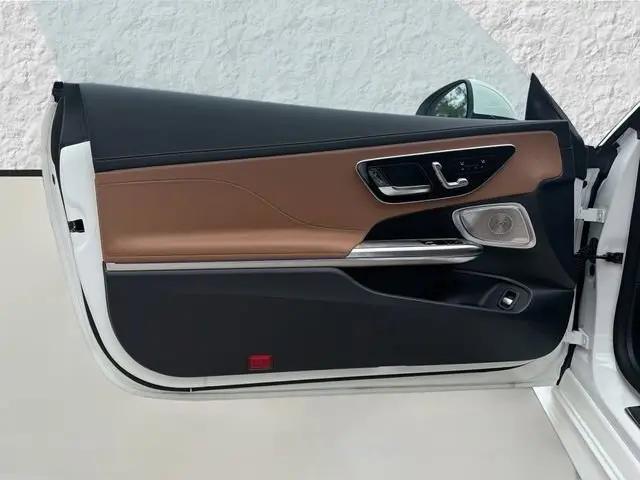 2026 Mercedes-Benz E-CLASS E 300 CLE 300